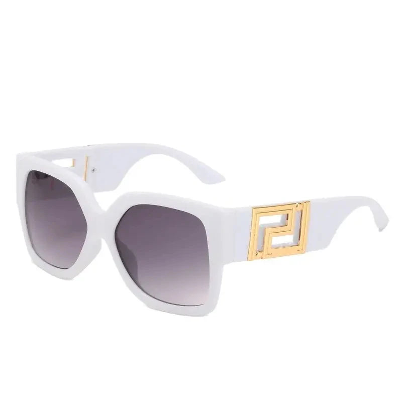 Luxe Vintage Oversize Square Sunglasses - Trendy Gradient Shades UV400 Eyewear