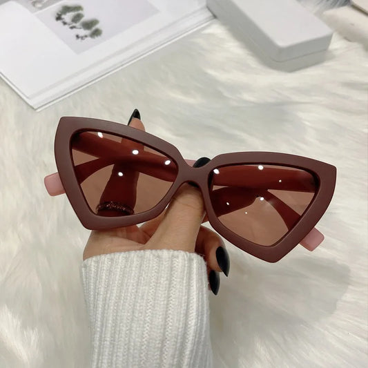 Red Cat Eye Sunglasses Women New Fashion Style Triangle Shades Clear Candy Color Eyewear Vintage Sun Glasses for Women Fashion