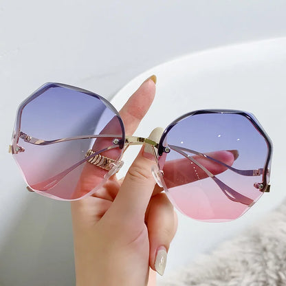 2024 Luxury Round Gradient Sunglasses Women Metal Curved Eyewear Ocean Rimless Fashion Sun Glasses Ladies UV400 Oculos De Sol