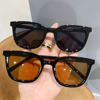 2022 Vintage Rectangle Sunglasses - Unisex Retro Fashion Eyewear UV400